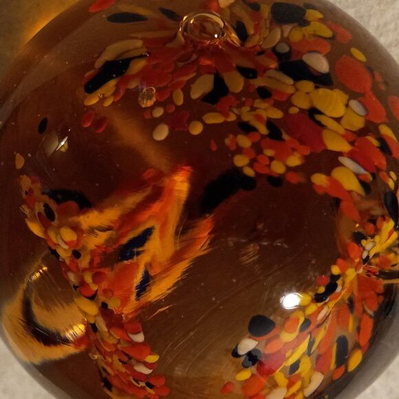 Vintage Paperweight Art Glass  Blown Glass Cottagecore Floral - Picture 6 of 7
